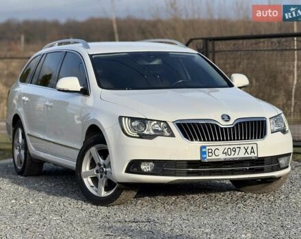 Білий Шкода Суперб, об'ємом двигуна 1.6 л та пробігом 294 тис. км за 11450 $, фото 1 на Automoto.ua