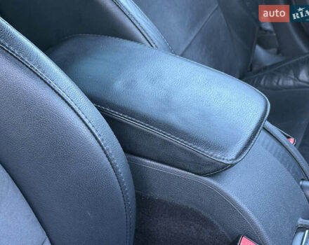 Белый Шкода Суперб, объемом двигателя 2 л и пробегом 235 тыс. км за 12750 $, фото 36 на Automoto.ua