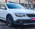 Білий Шкода Суперб, об'ємом двигуна 2 л та пробігом 164 тис. км за 16000 $, фото 1 на Automoto.ua