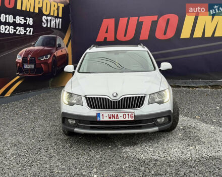 Белый Шкода Суперб, объемом двигателя 2 л и пробегом 160 тыс. км за 15500 $, фото 2 на Automoto.ua