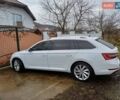 Белый Шкода Суперб, объемом двигателя 2 л и пробегом 247 тыс. км за 15500 $, фото 3 на Automoto.ua