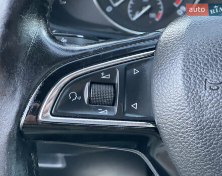 Білий Шкода Суперб, об'ємом двигуна 1.6 л та пробігом 242 тис. км за 13250 $, фото 27 на Automoto.ua