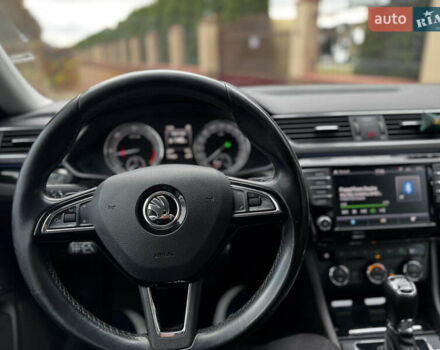 Белый Шкода Суперб, объемом двигателя 1.97 л и пробегом 173 тыс. км за 17000 $, фото 35 на Automoto.ua