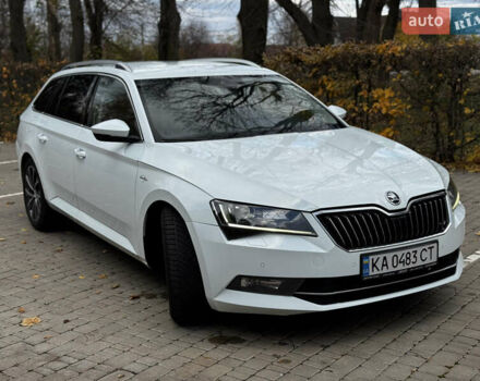 Белый Шкода Суперб, объемом двигателя 1.97 л и пробегом 173 тыс. км за 17000 $, фото 11 на Automoto.ua