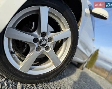 Білий Шкода Суперб, об'ємом двигуна 1.6 л та пробігом 294 тис. км за 11450 $, фото 21 на Automoto.ua