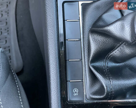 Білий Шкода Суперб, об'ємом двигуна 1.6 л та пробігом 242 тис. км за 13250 $, фото 34 на Automoto.ua