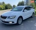 Білий Шкода Суперб, об'ємом двигуна 2 л та пробігом 239 тис. км за 12950 $, фото 2 на Automoto.ua