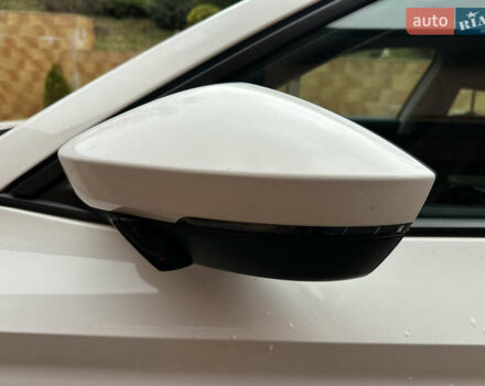 Білий Шкода Суперб, об'ємом двигуна 1.6 л та пробігом 284 тис. км за 11400 $, фото 14 на Automoto.ua