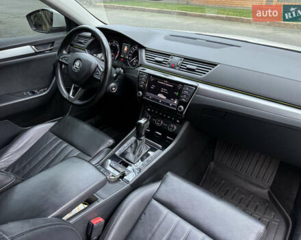 Белый Шкода Суперб, объемом двигателя 1.97 л и пробегом 278 тыс. км за 17000 $, фото 58 на Automoto.ua