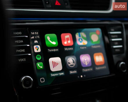 Білий Шкода Суперб, об'ємом двигуна 1.97 л та пробігом 327 тис. км за 17000 $, фото 47 на Automoto.ua