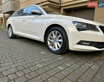 Белый Шкода Суперб, объемом двигателя 1.97 л и пробегом 163 тыс. км за 19500 $, фото 68 на Automoto.ua