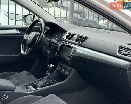 Белый Шкода Суперб, объемом двигателя 2 л и пробегом 269 тыс. км за 15999 $, фото 17 на Automoto.ua