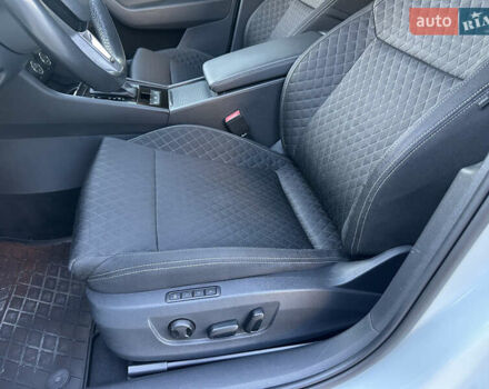 Белый Шкода Суперб, объемом двигателя 1.97 л и пробегом 225 тыс. км за 17800 $, фото 22 на Automoto.ua