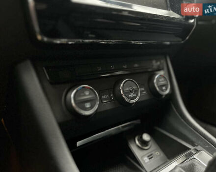 Белый Шкода Суперб, объемом двигателя 1.97 л и пробегом 265 тыс. км за 14999 $, фото 22 на Automoto.ua