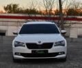 Білий Шкода Суперб, об'ємом двигуна 1.6 л та пробігом 243 тис. км за 13850 $, фото 5 на Automoto.ua