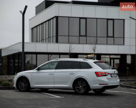 Білий Шкода Суперб, об'ємом двигуна 1.97 л та пробігом 327 тис. км за 17000 $, фото 6 на Automoto.ua