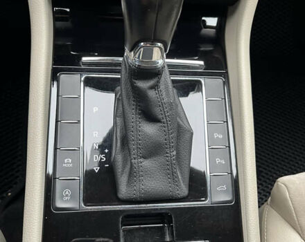 Белый Шкода Суперб, объемом двигателя 1.97 л и пробегом 323 тыс. км за 14500 $, фото 23 на Automoto.ua