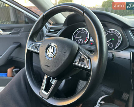 Белый Шкода Суперб, объемом двигателя 1.97 л и пробегом 225 тыс. км за 17800 $, фото 52 на Automoto.ua