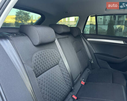 Белый Шкода Суперб, объемом двигателя 1.97 л и пробегом 225 тыс. км за 17800 $, фото 35 на Automoto.ua