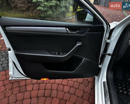 Белый Шкода Суперб, объемом двигателя 2 л и пробегом 250 тыс. км за 13900 $, фото 17 на Automoto.ua