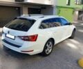Белый Шкода Суперб, объемом двигателя 1.6 л и пробегом 235 тыс. км за 16000 $, фото 5 на Automoto.ua