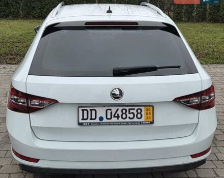 Білий Шкода Суперб, об'ємом двигуна 2 л та пробігом 288 тис. км за 15999 $, фото 55 на Automoto.ua
