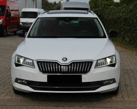 Білий Шкода Суперб, об'ємом двигуна 1.8 л та пробігом 72 тис. км за 7800 $, фото 1 на Automoto.ua