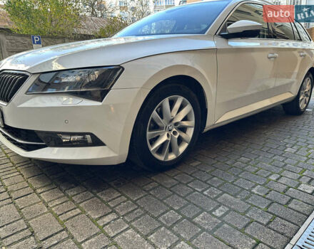 Белый Шкода Суперб, объемом двигателя 1.97 л и пробегом 163 тыс. км за 19500 $, фото 60 на Automoto.ua