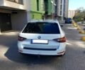 Белый Шкода Суперб, объемом двигателя 1.6 л и пробегом 235 тыс. км за 16000 $, фото 8 на Automoto.ua