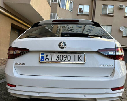 Белый Шкода Суперб, объемом двигателя 1.97 л и пробегом 163 тыс. км за 19500 $, фото 79 на Automoto.ua