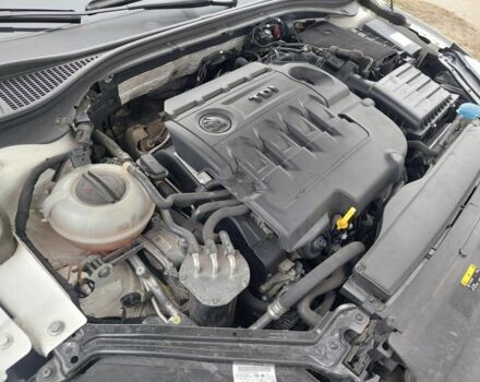 Білий Шкода Суперб, об'ємом двигуна 1.6 л та пробігом 200 тис. км за 12800 $, фото 13 на Automoto.ua