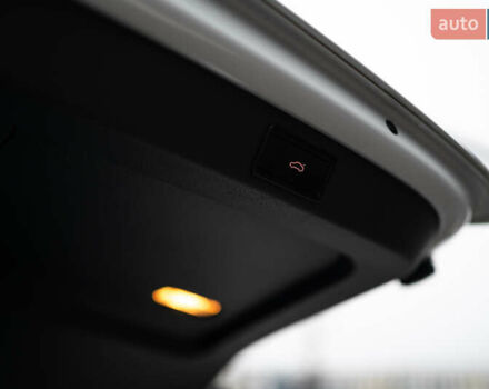 Білий Шкода Суперб, об'ємом двигуна 1.97 л та пробігом 327 тис. км за 17000 $, фото 63 на Automoto.ua