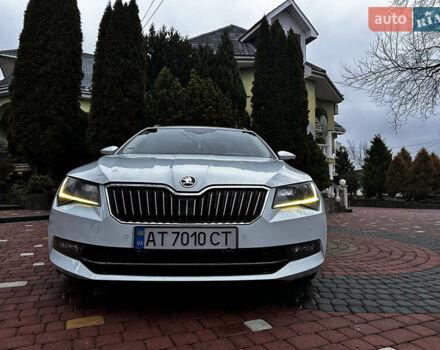 Белый Шкода Суперб, объемом двигателя 2 л и пробегом 250 тыс. км за 13900 $, фото 16 на Automoto.ua