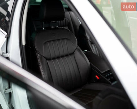 Білий Шкода Суперб, об'ємом двигуна 1.97 л та пробігом 327 тис. км за 17000 $, фото 35 на Automoto.ua