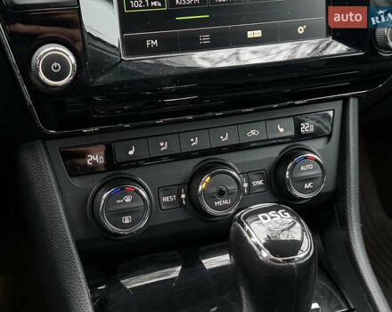 Белый Шкода Суперб, объемом двигателя 2 л и пробегом 269 тыс. км за 15999 $, фото 19 на Automoto.ua