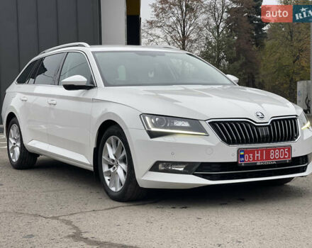 Белый Шкода Суперб, объемом двигателя 2 л и пробегом 254 тыс. км за 15800 $, фото 6 на Automoto.ua