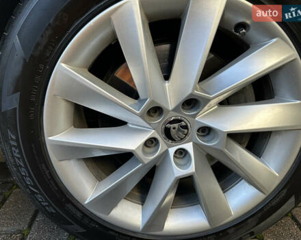 Белый Шкода Суперб, объемом двигателя 1.97 л и пробегом 163 тыс. км за 19500 $, фото 49 на Automoto.ua