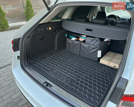 Белый Шкода Суперб, объемом двигателя 1.97 л и пробегом 225 тыс. км за 17800 $, фото 49 на Automoto.ua