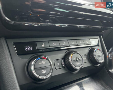 Белый Шкода Суперб, объемом двигателя 2 л и пробегом 254 тыс. км за 15800 $, фото 50 на Automoto.ua