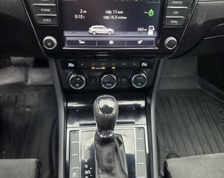 Білий Шкода Суперб, об'ємом двигуна 2 л та пробігом 288 тис. км за 15999 $, фото 40 на Automoto.ua