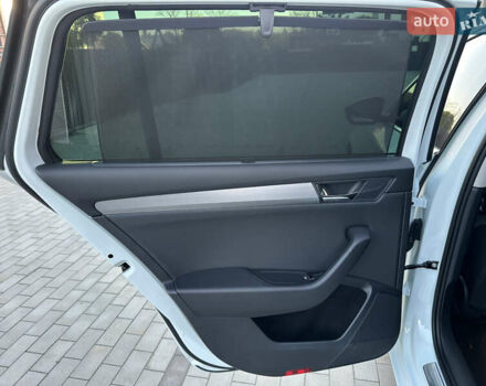 Белый Шкода Суперб, объемом двигателя 1.97 л и пробегом 225 тыс. км за 17800 $, фото 26 на Automoto.ua