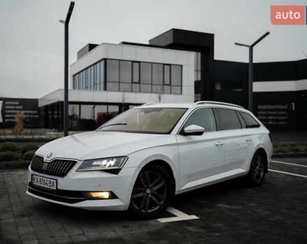 Білий Шкода Суперб, об'ємом двигуна 1.97 л та пробігом 327 тис. км за 17000 $, фото 7 на Automoto.ua