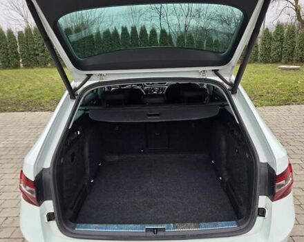 Білий Шкода Суперб, об'ємом двигуна 2 л та пробігом 288 тис. км за 15999 $, фото 27 на Automoto.ua