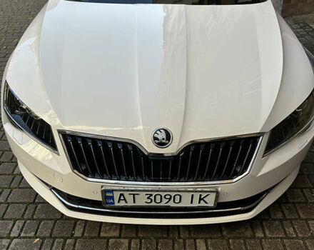 Белый Шкода Суперб, объемом двигателя 1.97 л и пробегом 163 тыс. км за 19500 $, фото 48 на Automoto.ua