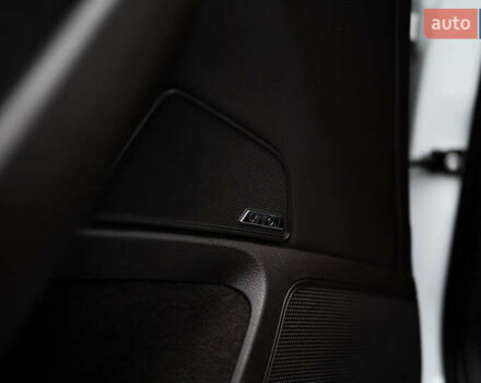 Білий Шкода Суперб, об'ємом двигуна 1.97 л та пробігом 327 тис. км за 17000 $, фото 38 на Automoto.ua