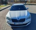 Білий Шкода Суперб, об'ємом двигуна 1.6 л та пробігом 200 тис. км за 12800 $, фото 2 на Automoto.ua