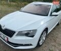 Белый Шкода Суперб, объемом двигателя 2 л и пробегом 253 тыс. км за 15999 $, фото 1 на Automoto.ua