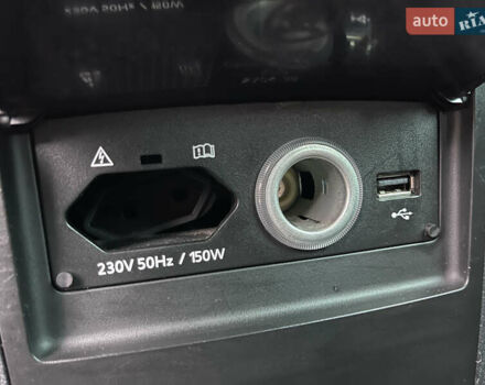 Белый Шкода Суперб, объемом двигателя 2 л и пробегом 254 тыс. км за 15800 $, фото 57 на Automoto.ua