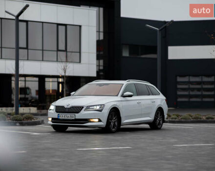 Білий Шкода Суперб, об'ємом двигуна 1.97 л та пробігом 327 тис. км за 17000 $, фото 1 на Automoto.ua