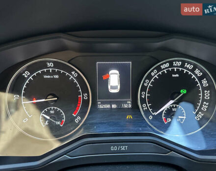 Белый Шкода Суперб, объемом двигателя 1.97 л и пробегом 163 тыс. км за 19500 $, фото 11 на Automoto.ua